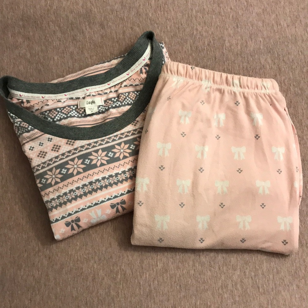 Layla Pajama Set - Picture 4 of 10